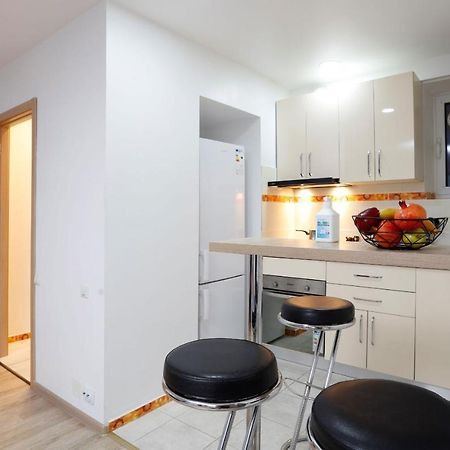 Cozy Apartment With A View Bucarest Extérieur photo